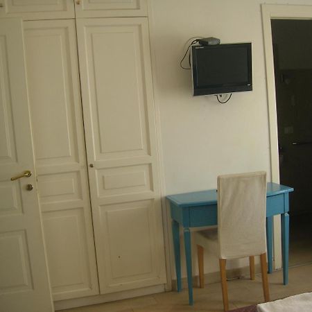 Light Inn Affittacamere Roma Exterior foto