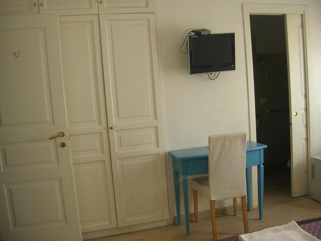Light Inn Affittacamere Roma Exterior foto